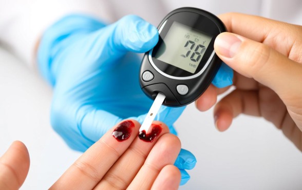 手破口子流的血能测血糖吗