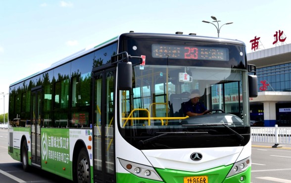 呼市坝口子坐哪路公交车到火车站