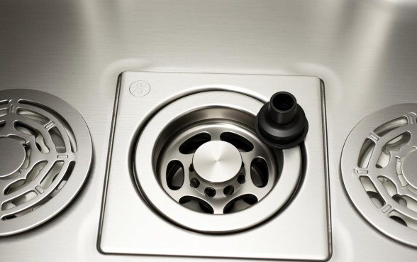 地漏下水道怎么堵?用什么可以堵住地漏的下水道口子 用什么可以堵住地漏的下水道口子